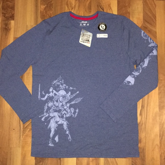 🚹 NWT Justice League Long Sleeve T-Shirt - Picture 1 of 5